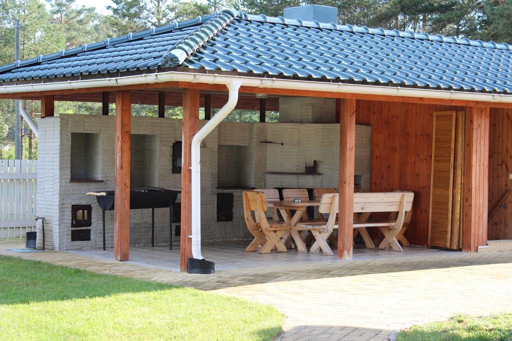 Kuru Villa Luaran gambar